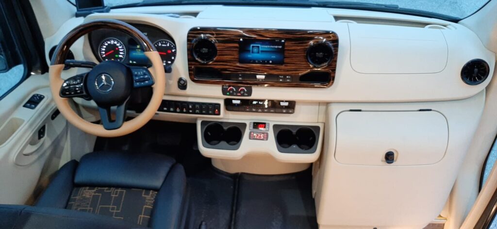 Mercedes Sprinter - foto 14